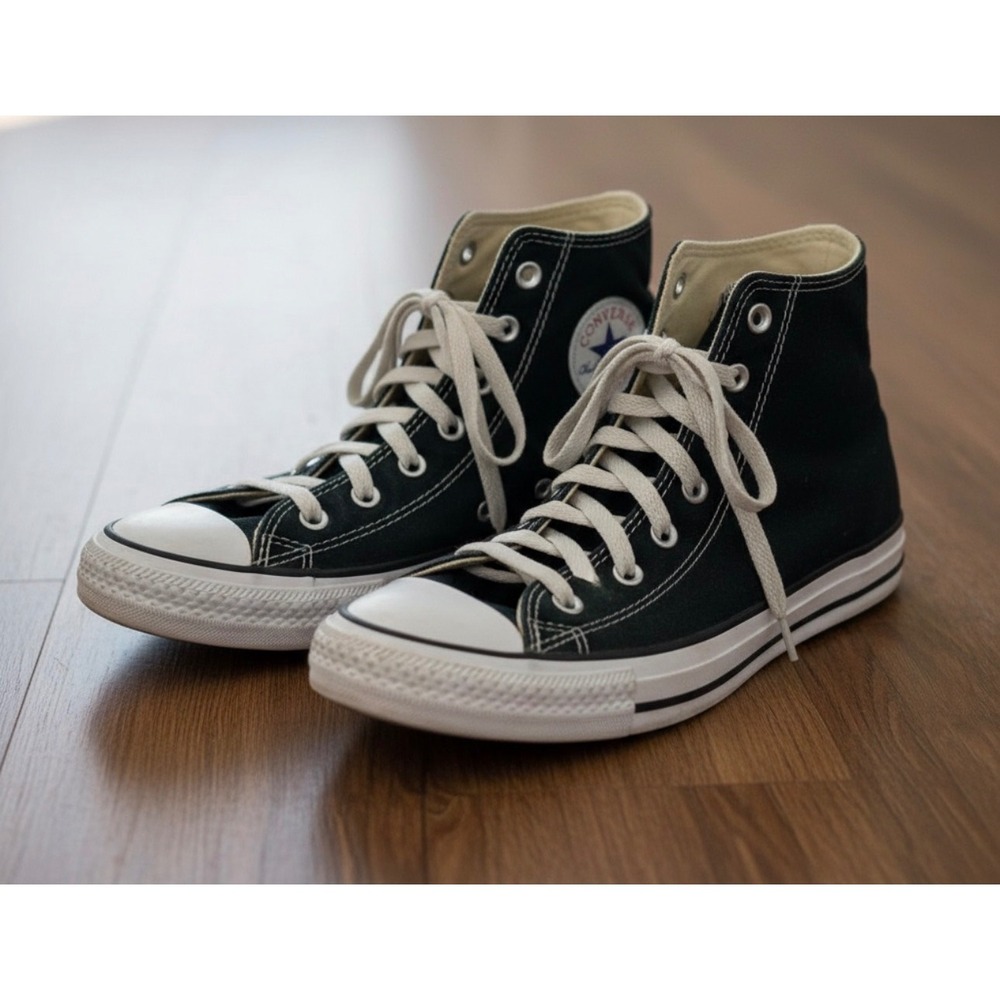 Converse Chuck Taylor All Star High Top Black Canvas Youth Sneakers Size 2